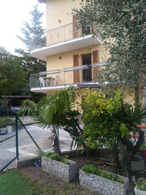 Appartamento Sunrelax Riva Zewnętrze zdjęcie
